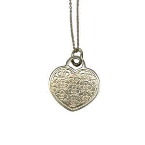 Tiffany and Co Japan "Go Women" 2016 Marathon Floral Heart Necklace